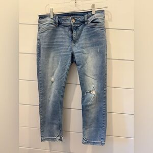 WHBM Distressed cropped short skinny Jeans